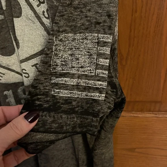 Men’s affliction T-shirt - Picture 2 of 4